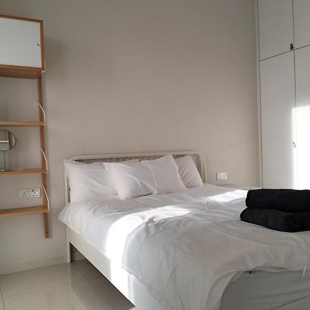Highpark Suites Kelana Jaya By Kenangan Homes เปอตาลิงจายา ภายนอก รูปภาพ