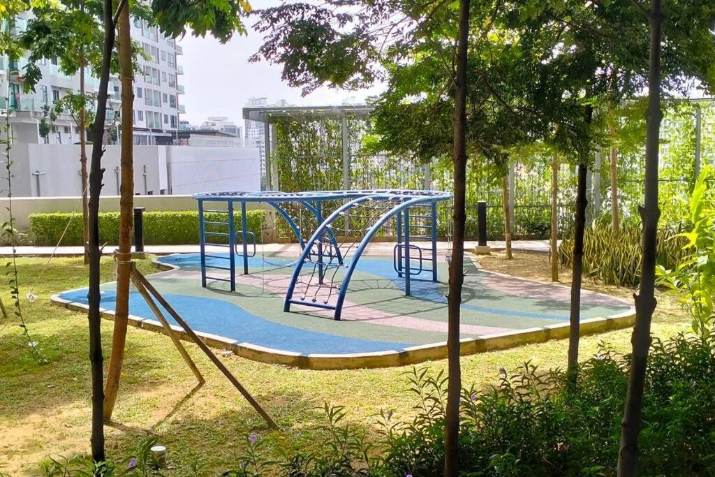 Highpark Suites Kelana Jaya By Kenangan Homes เปอตาลิงจายา ภายนอก รูปภาพ