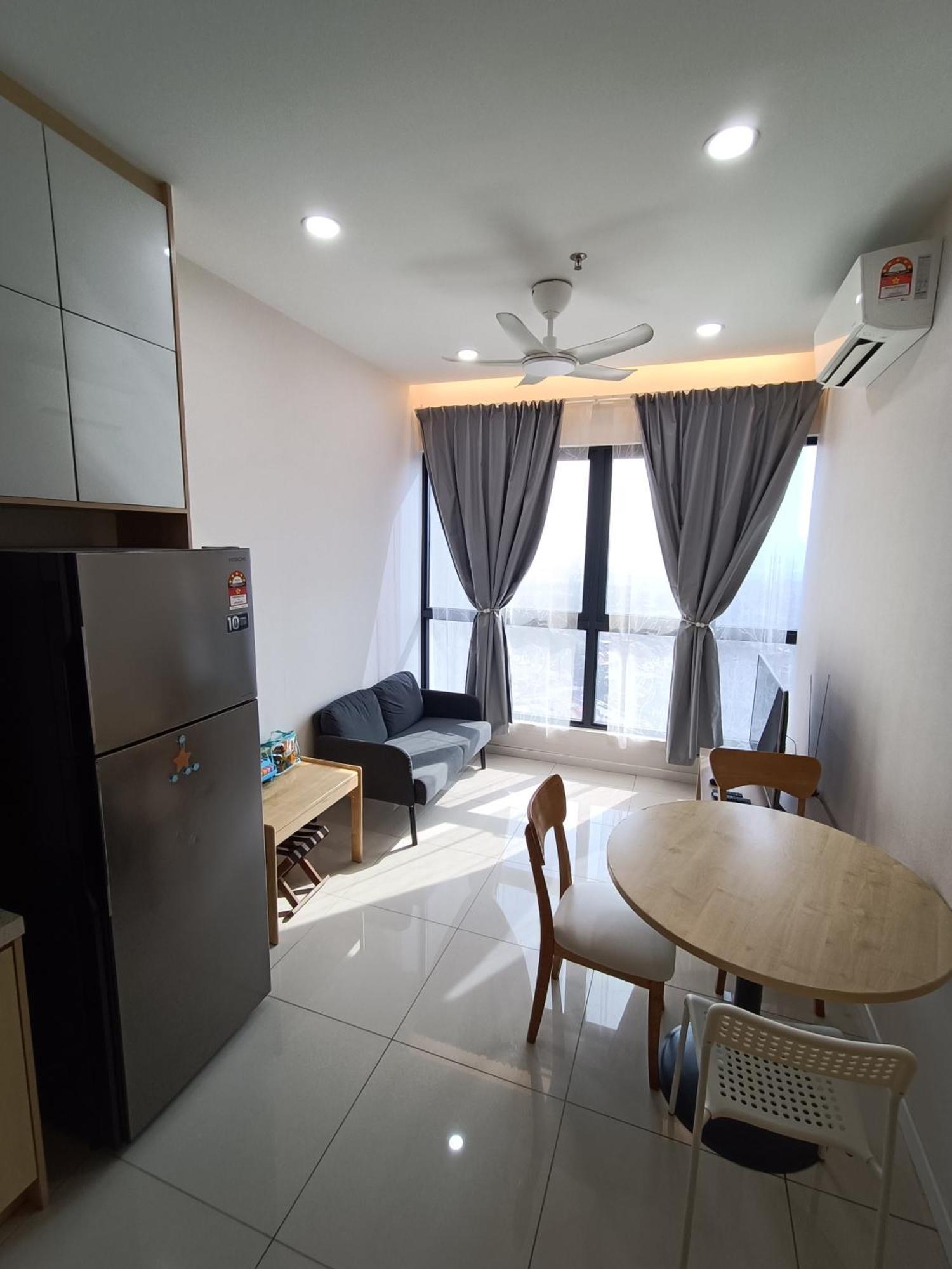 Highpark Suites Kelana Jaya By Kenangan Homes เปอตาลิงจายา ภายนอก รูปภาพ